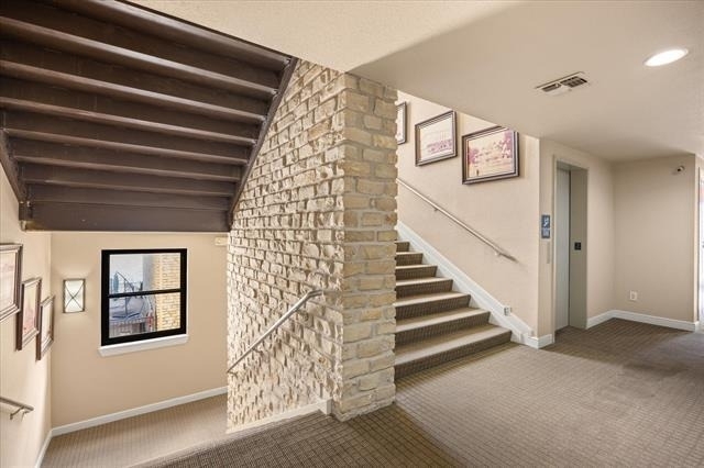 401 E Pearl Street - Photo 21