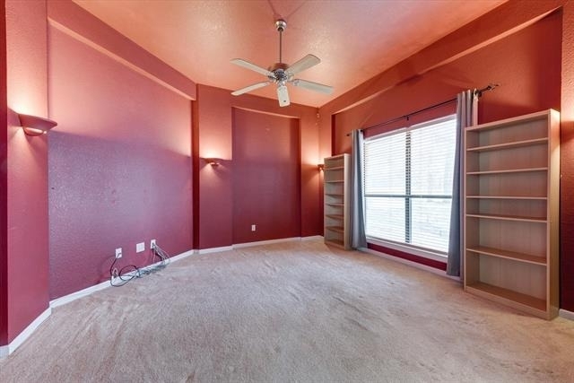 2420 Fawkes Lane - Photo 7