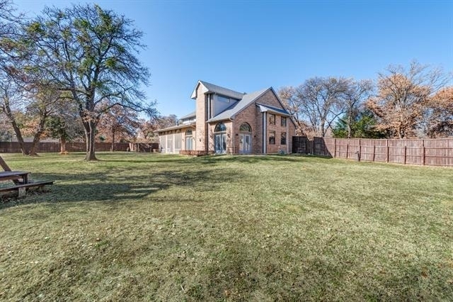2420 Fawkes Lane - Photo 36