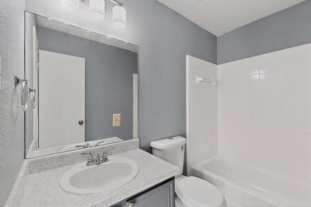 4517 Ebbtide Court - Photo 13
