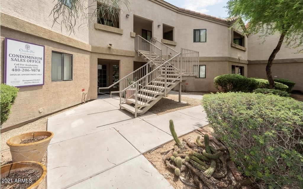 1287 N Alma School Road - Photo 1