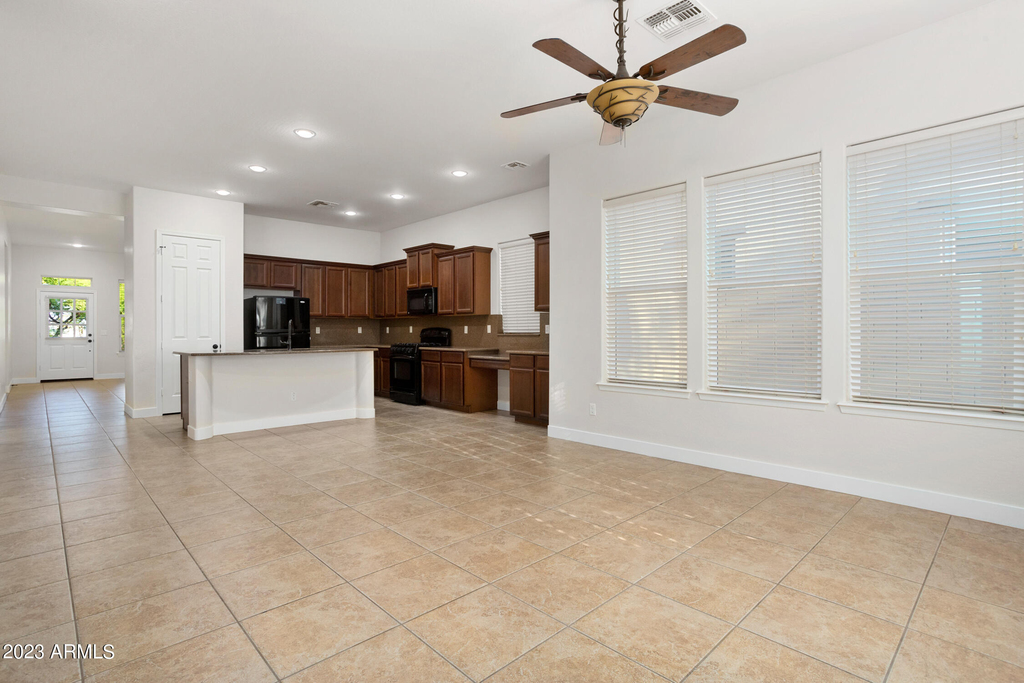 4398 N Jackson Court - Photo 9