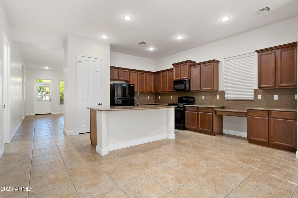 4398 N Jackson Court - Photo 10