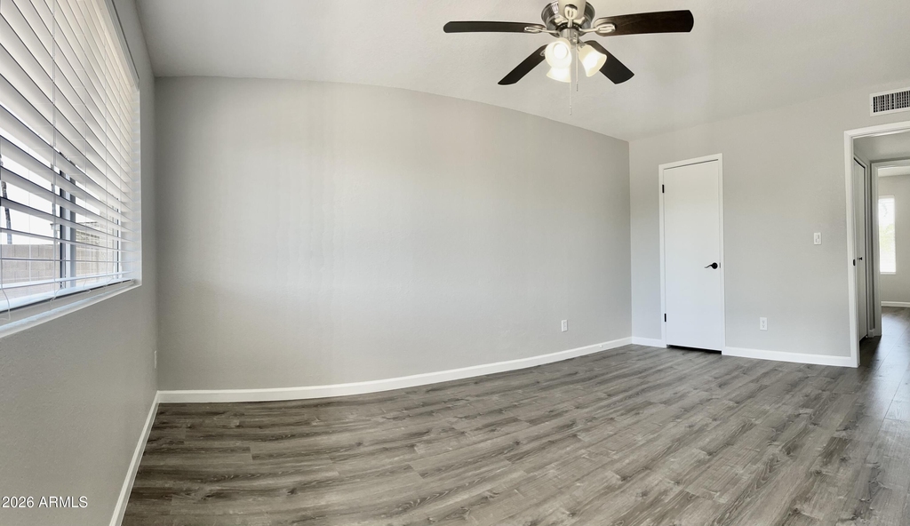 3901 W Sweetwater Avenue - Photo 13