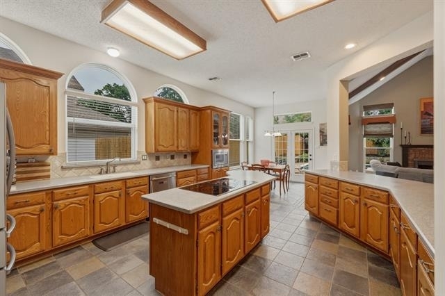 7612 Oak Knoll Drive - Photo 5