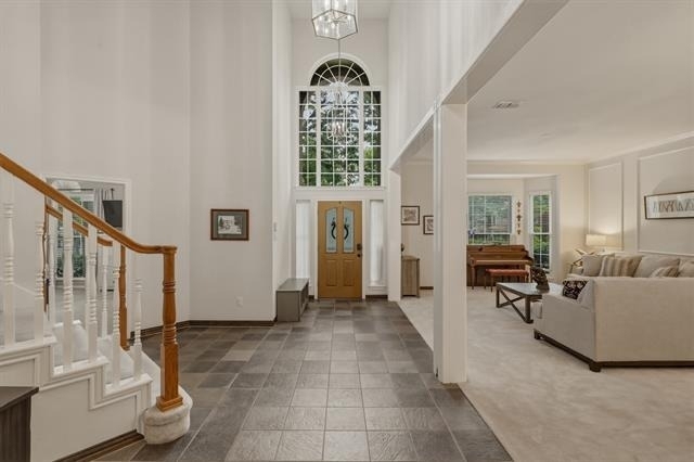 7612 Oak Knoll Drive - Photo 4
