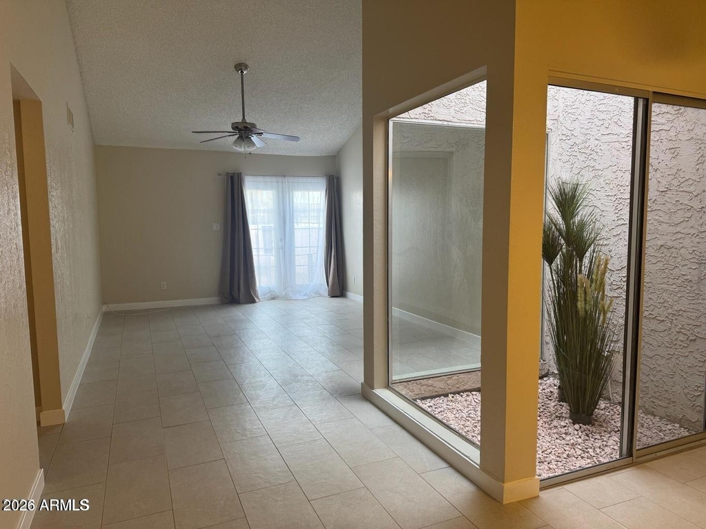 4766 W Caron Street - Photo 4