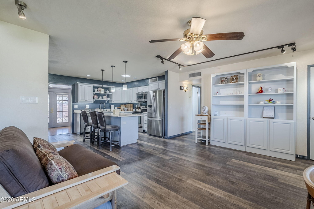 1022 W Apollo Avenue - Photo 13