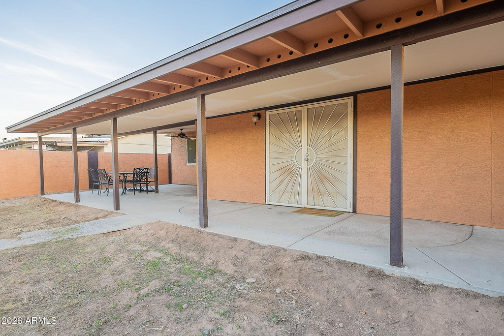 1022 W Apollo Avenue - Photo 6