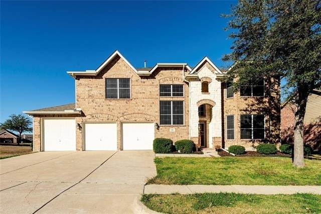 1301 W Collins Circle - Photo 0