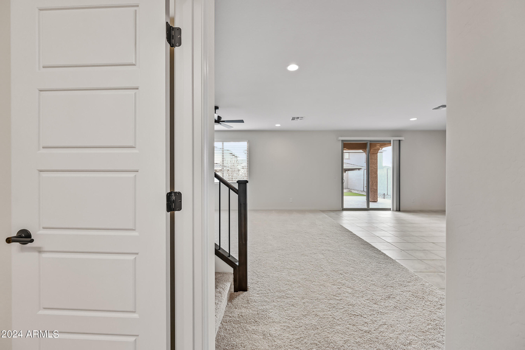 8961 W San Juan Avenue - Photo 5