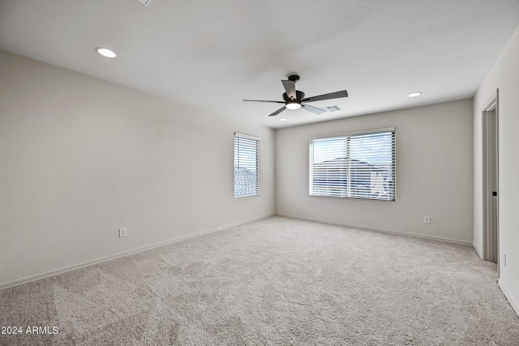8961 W San Juan Avenue - Photo 17