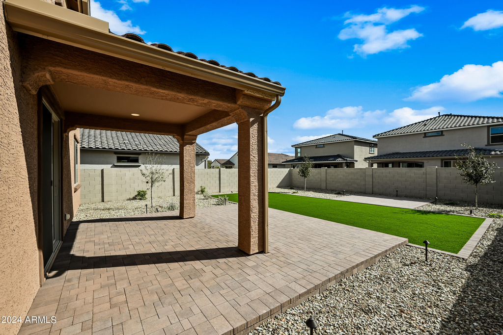 8961 W San Juan Avenue - Photo 27