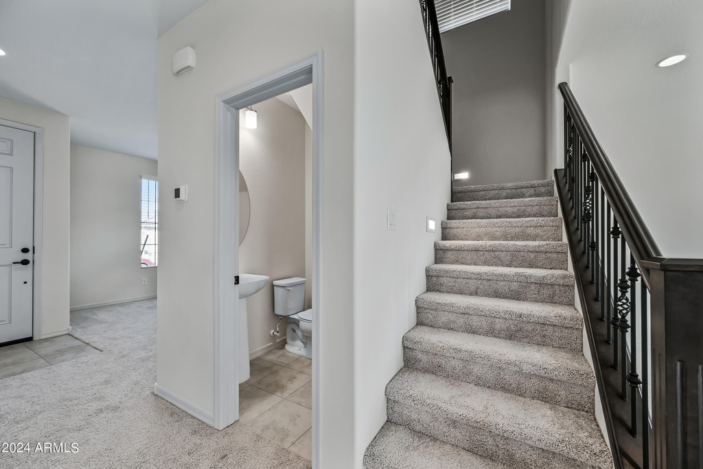8961 W San Juan Avenue - Photo 14