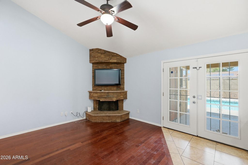 5654 W Mountain View Road - Photo 7