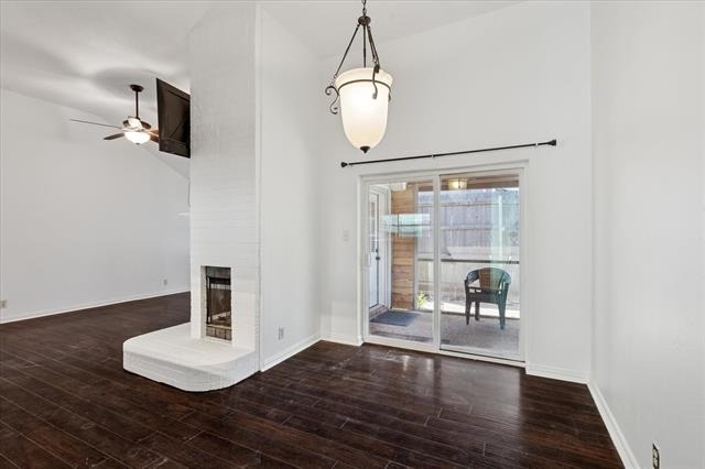 2232 Turf Club Drive - Photo 2