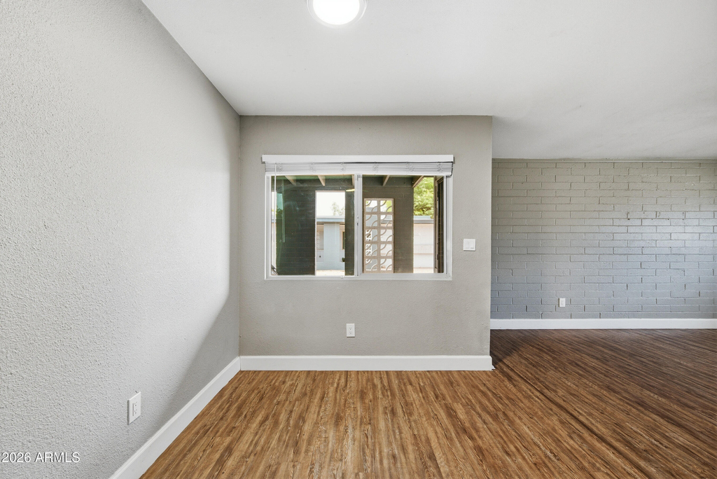 1518 W Colter Street - Photo 8