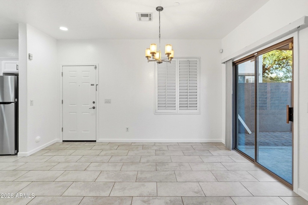 7527 S 13th Place - Photo 5