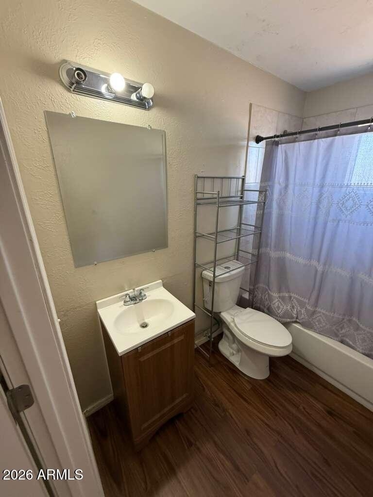 1955 E 8th Street - Photo 12