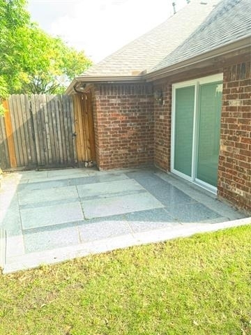 2726 Monet Place - Photo 3