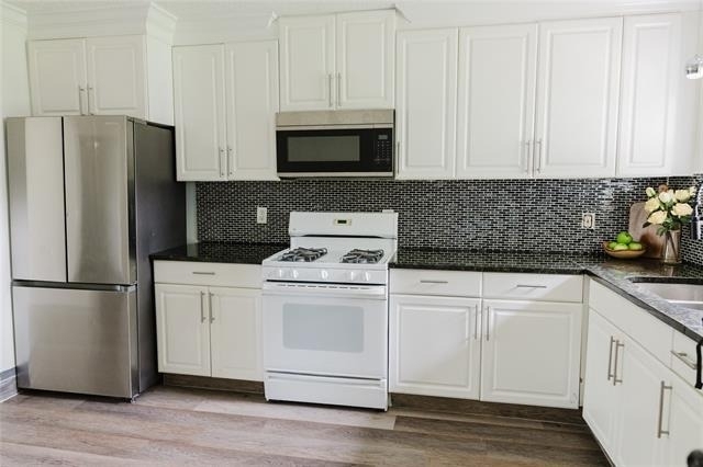 1528 Longview Street - Photo 4