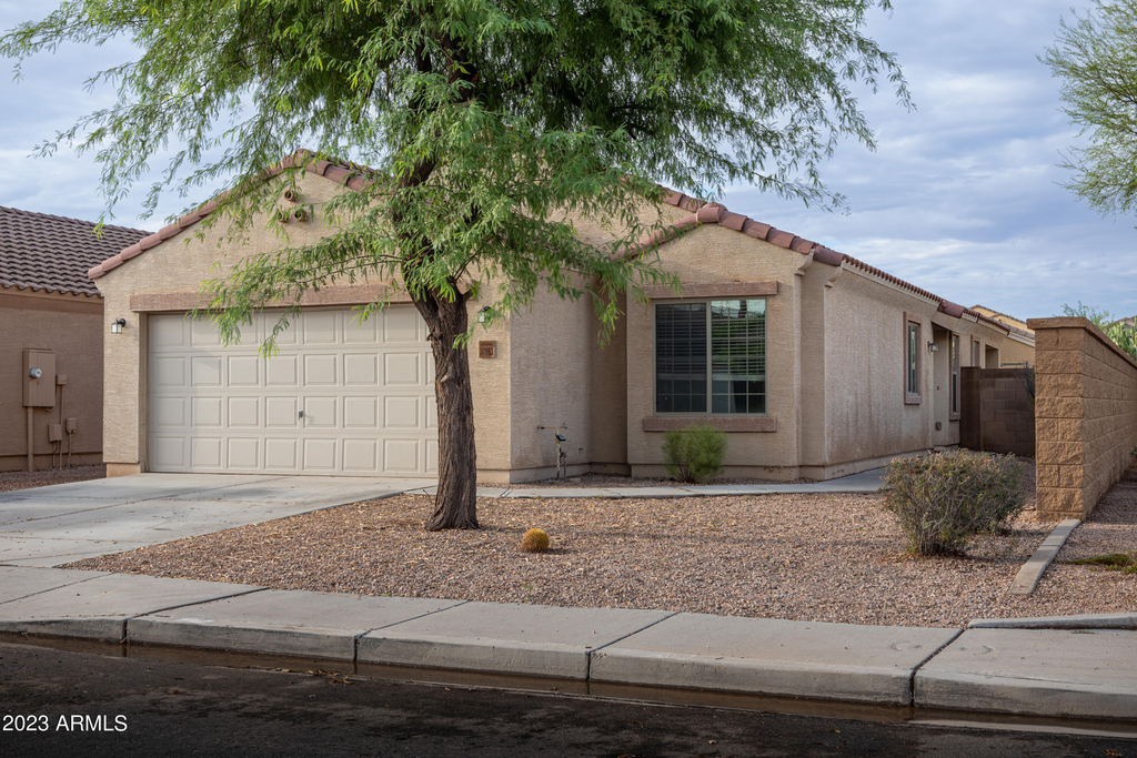 37153 W Amalfi Avenue - Photo 0