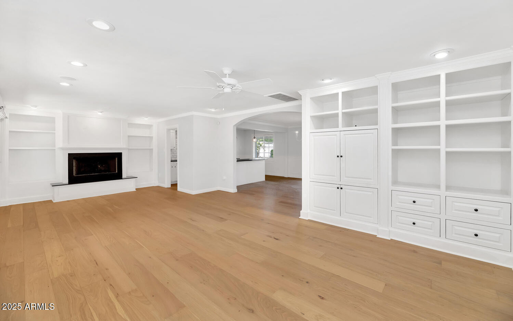 4621 N 43rd Street - Photo 2