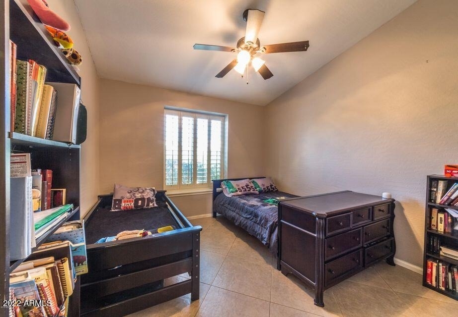 13352 W Alvarado Drive - Photo 16
