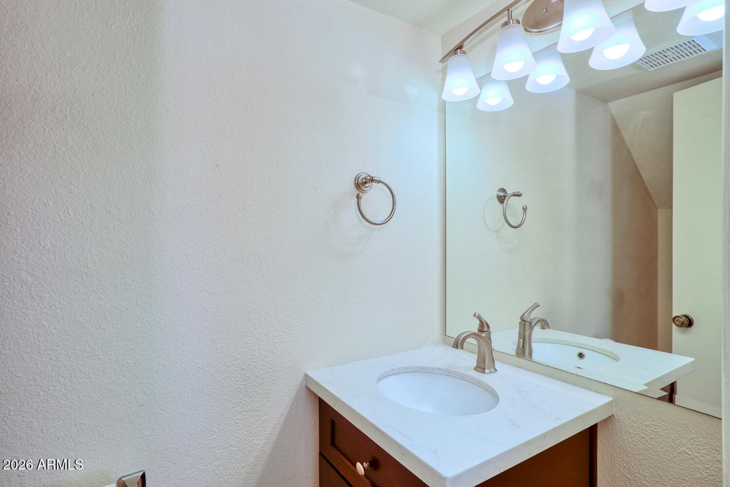 4809 E Euclid Avenue - Photo 9