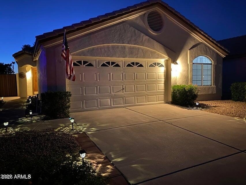 8972 W Lisbon Lane - Photo 3