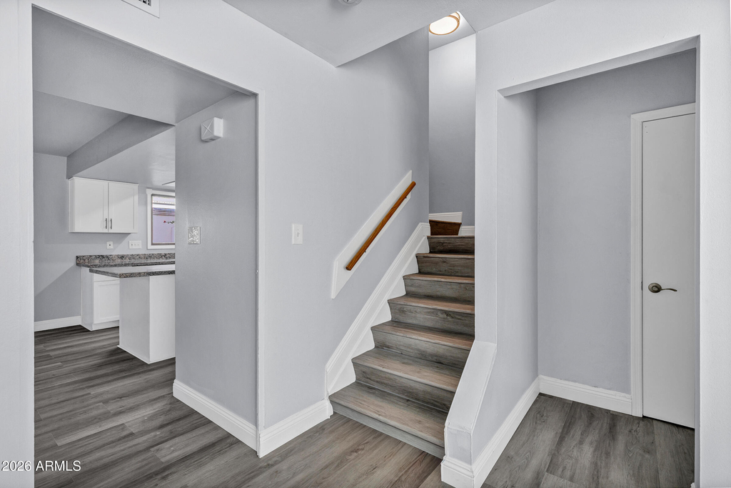 14 E Hermosa Drive - Photo 13