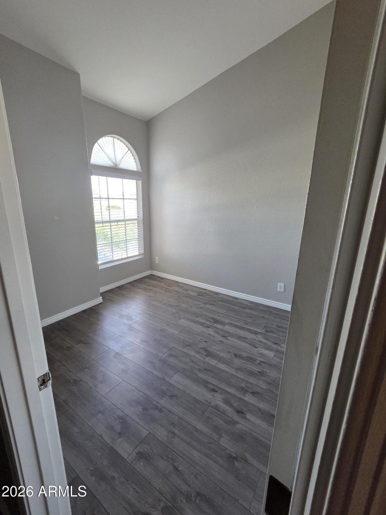 255 S Kyrene Road - Photo 6