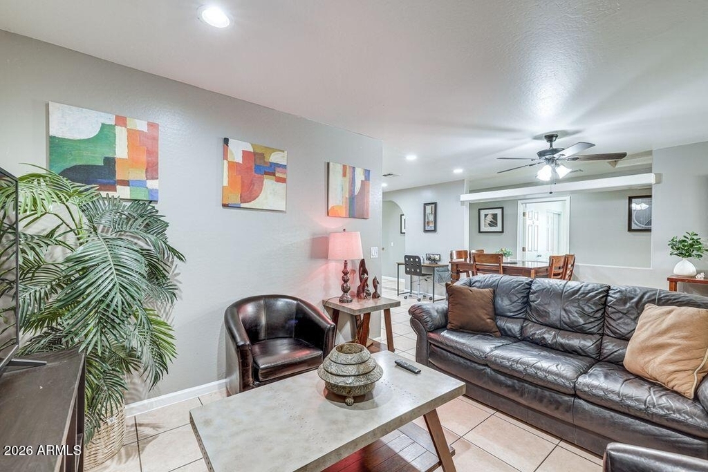 2919 W Palm Lane - Photo 2