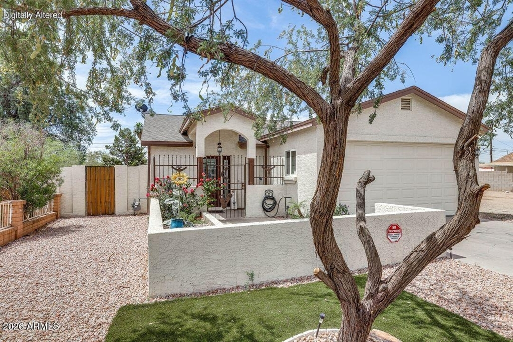 2919 W Palm Lane - Photo 0