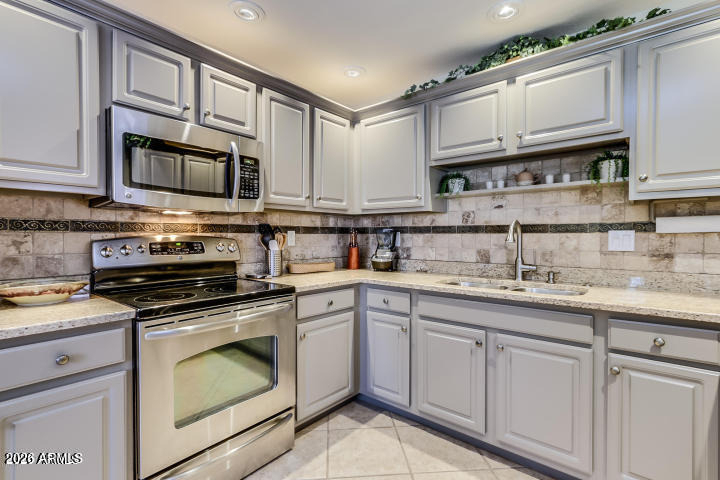 9455 E Raintree Drive - Photo 1