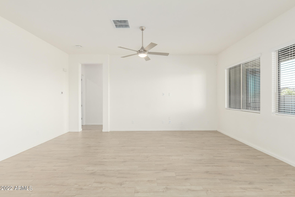 18545 W Chuckwalla Canyon Road - Photo 4