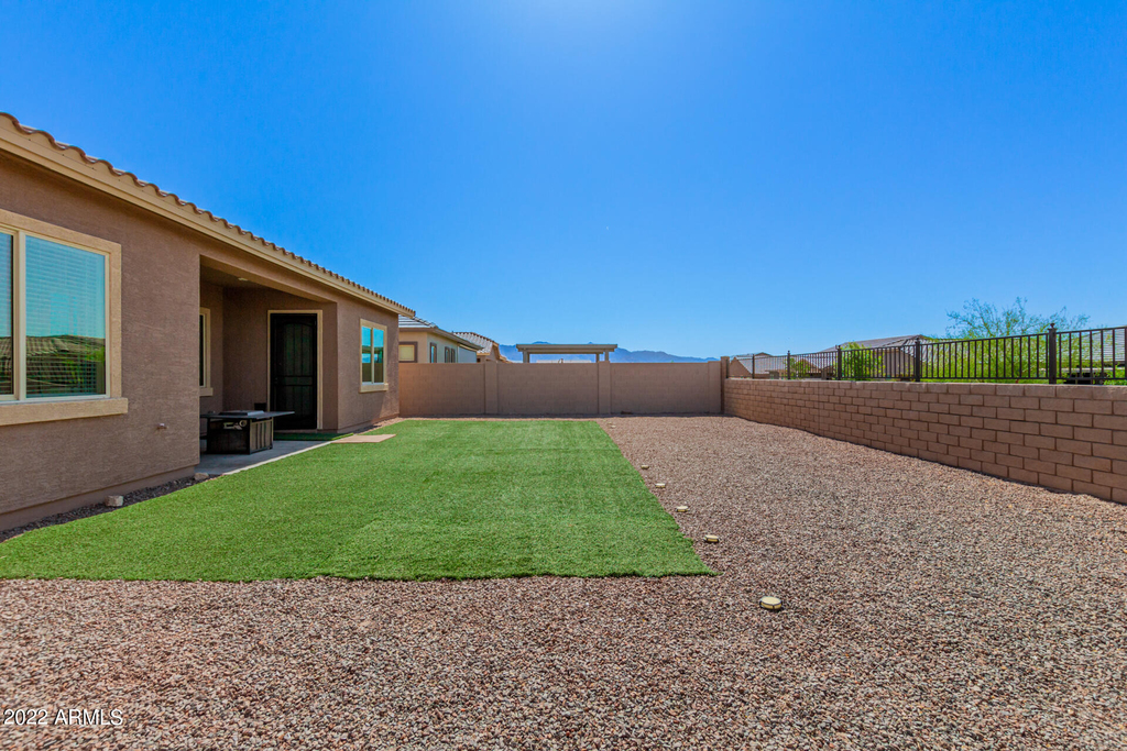 18545 W Chuckwalla Canyon Road - Photo 46