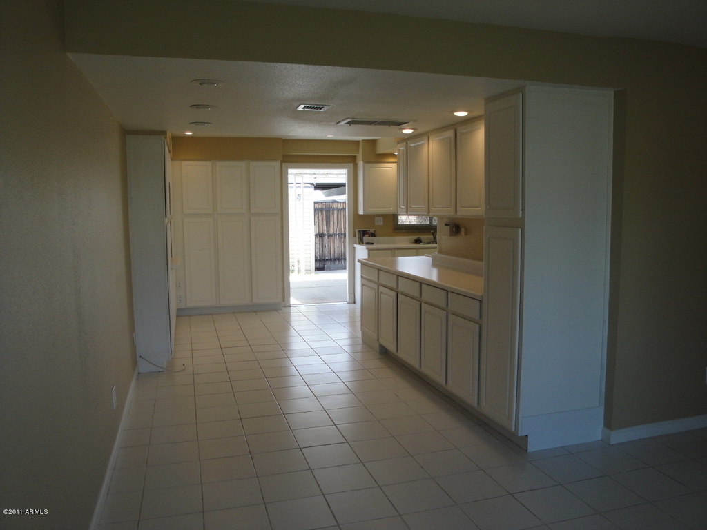 6523 S La Corta Drive - Photo 9