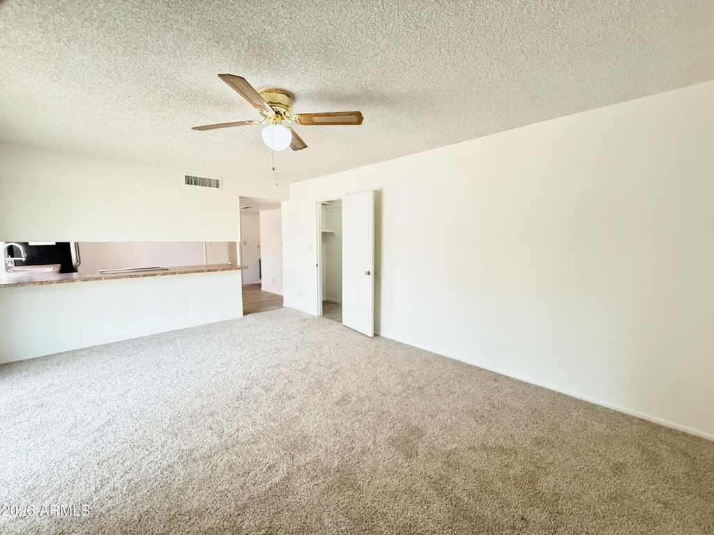1016 W Nido Avenue - Photo 9
