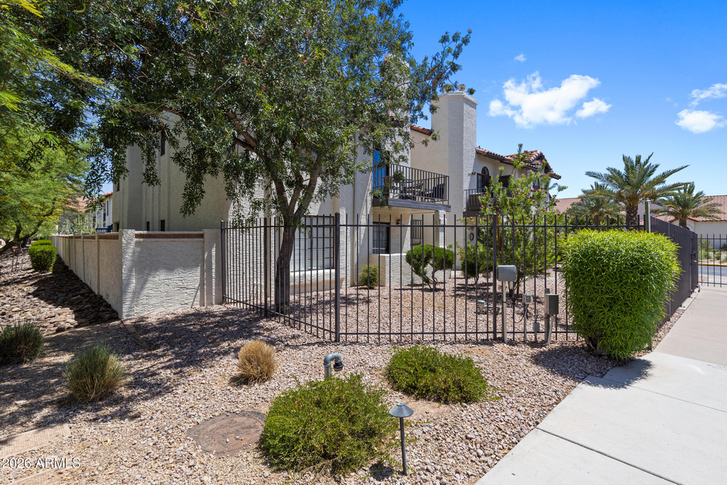 11011 N 92nd Street - Photo 40