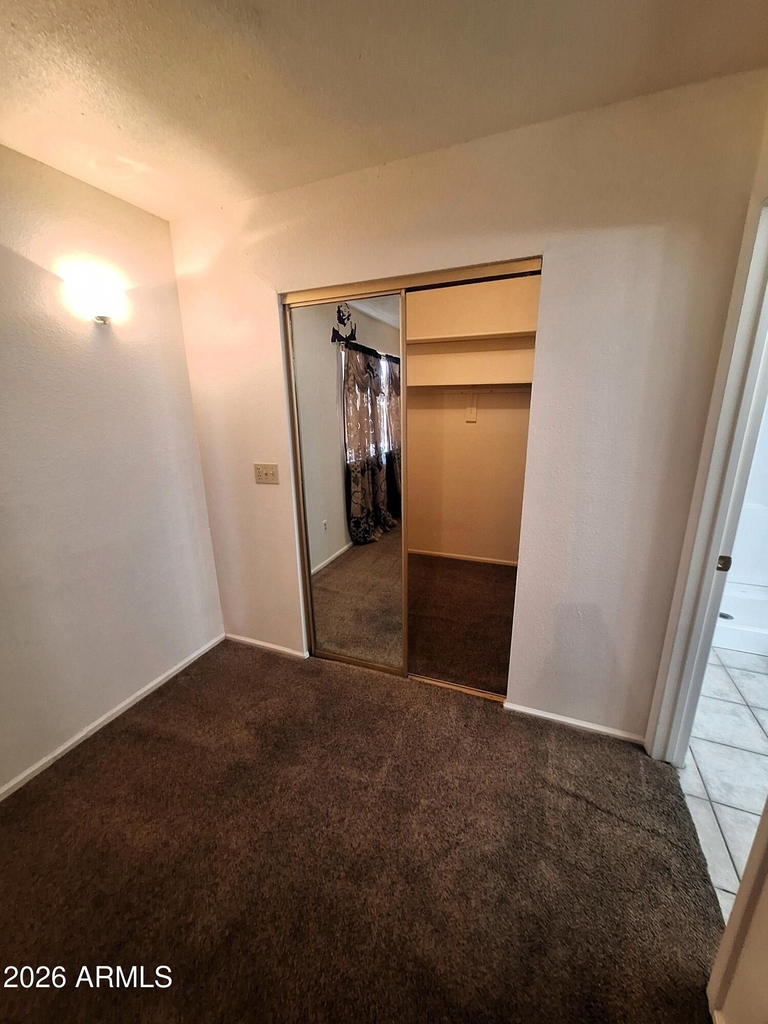 4142 W Sunnyside Avenue - Photo 12