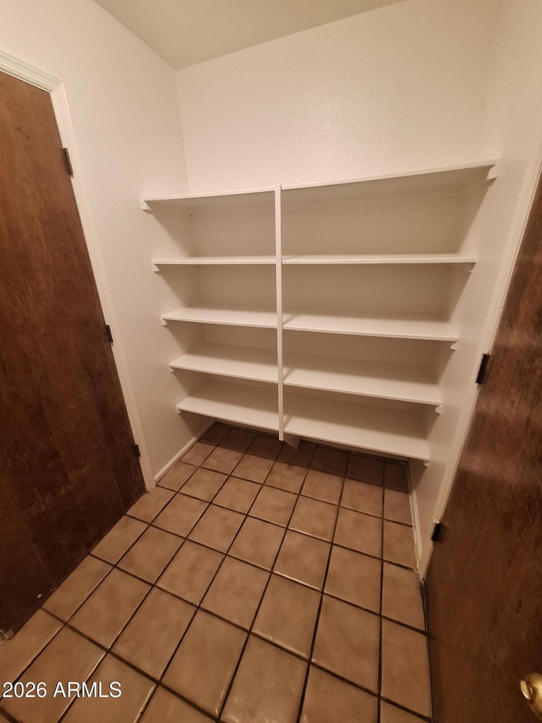 4142 W Sunnyside Avenue - Photo 8