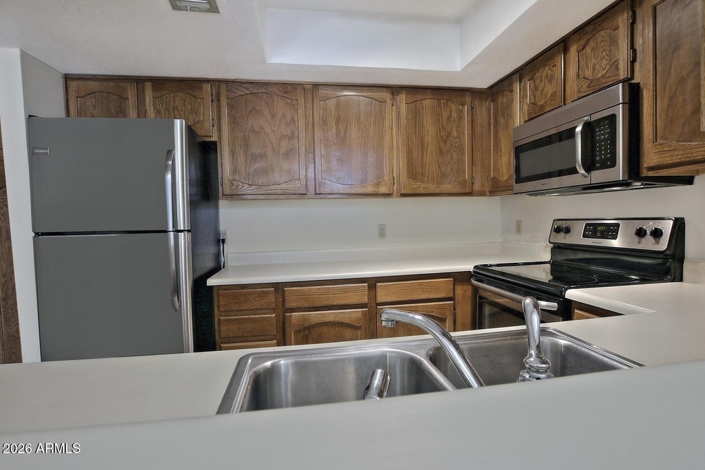11011 N 92nd Street - Photo 20