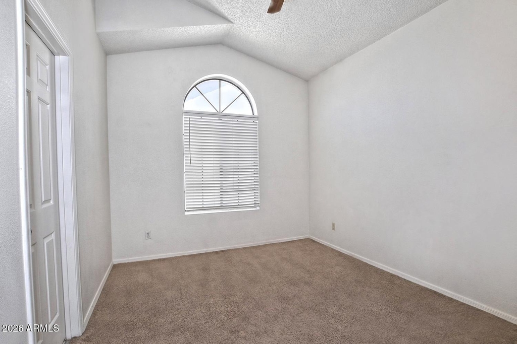 11011 N 92nd Street - Photo 31