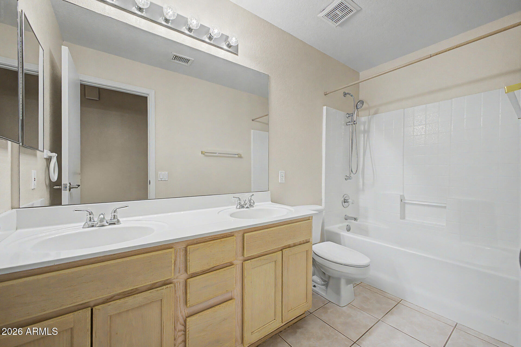 4545 E Rowel Road - Photo 18