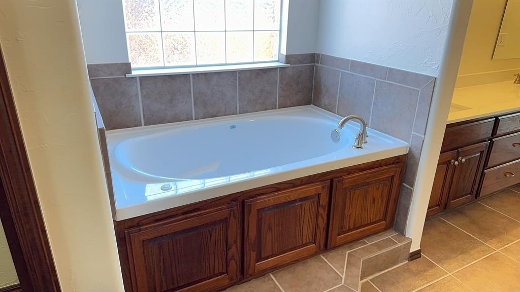 9200 Stacy Lynn Lane - Photo 11