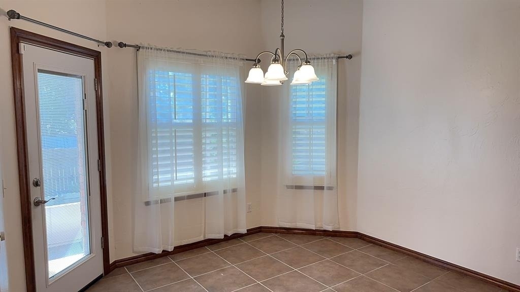 9200 Stacy Lynn Lane - Photo 7