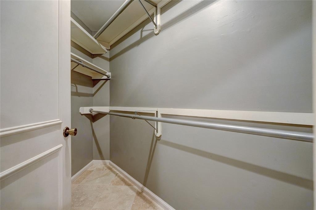 6325 Glenbrook Court - Photo 28