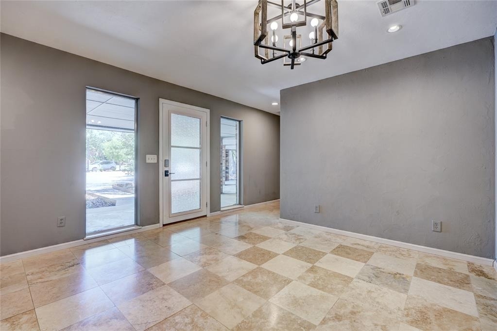 6325 Glenbrook Court - Photo 8