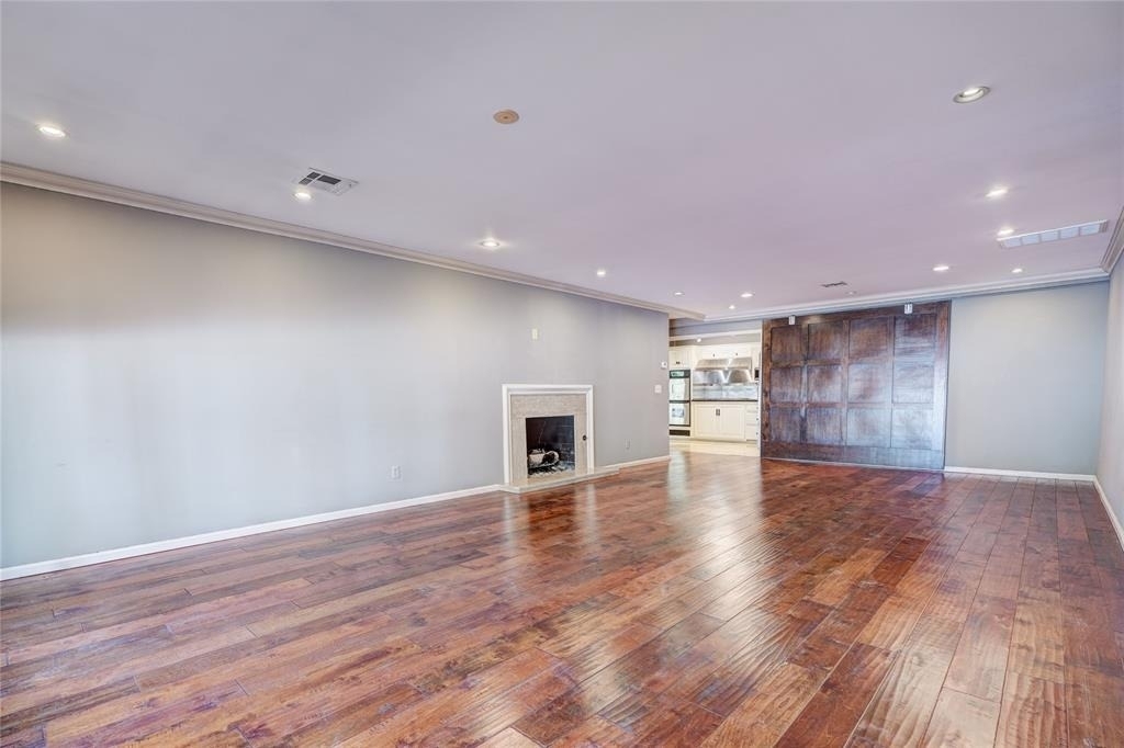 6325 Glenbrook Court - Photo 17